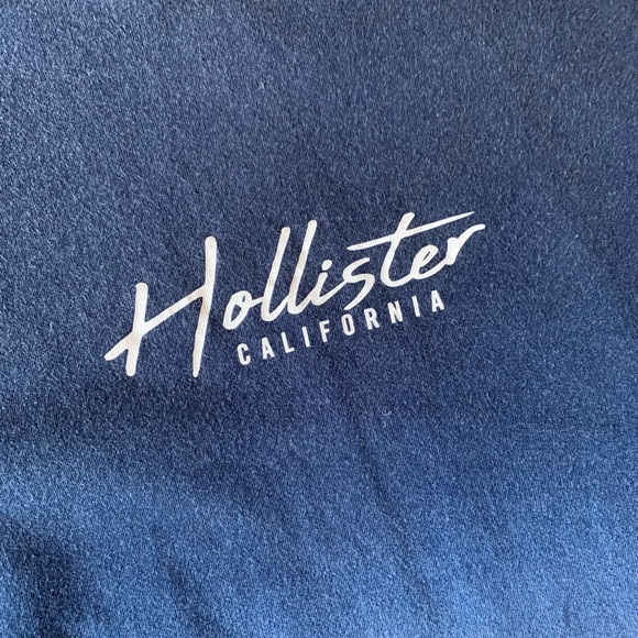 XL Hollister Ocean Gradient/Ombre T-shirt - Picture 2 of 3